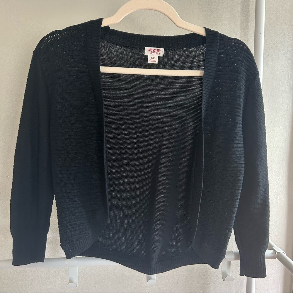 ⭐️ Mossimo supply co black shrug
